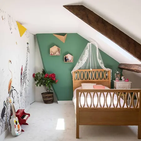 Bohemian And Chic Family Paris