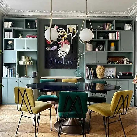 Bohemian And Chic Family Paris